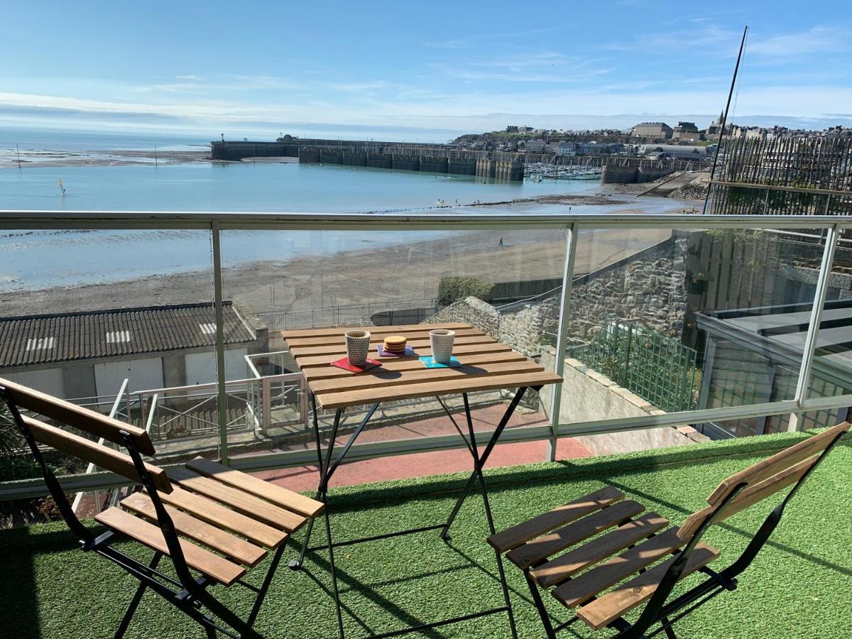 גראנוויל Un Balcon Sur La Mer, Acces Direct A La Plage מראה חיצוני תמונה